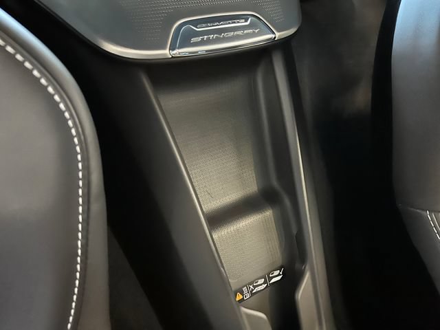 Used 2022 Chevrolet Corvette Stingray Preferred Conv w/ Z51 Performance Package RWD image 34
