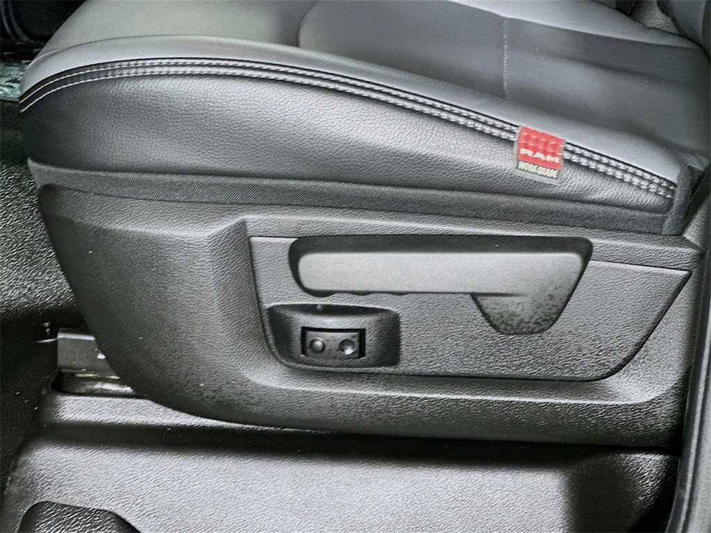 Used 2025 RAM 5500 Tradesman image 22