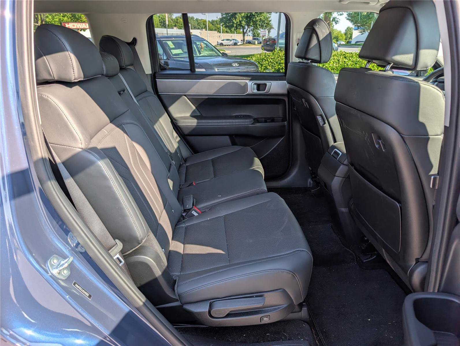 Used 2025 Hyundai Santa Fe XRT AWD/4WD image 12