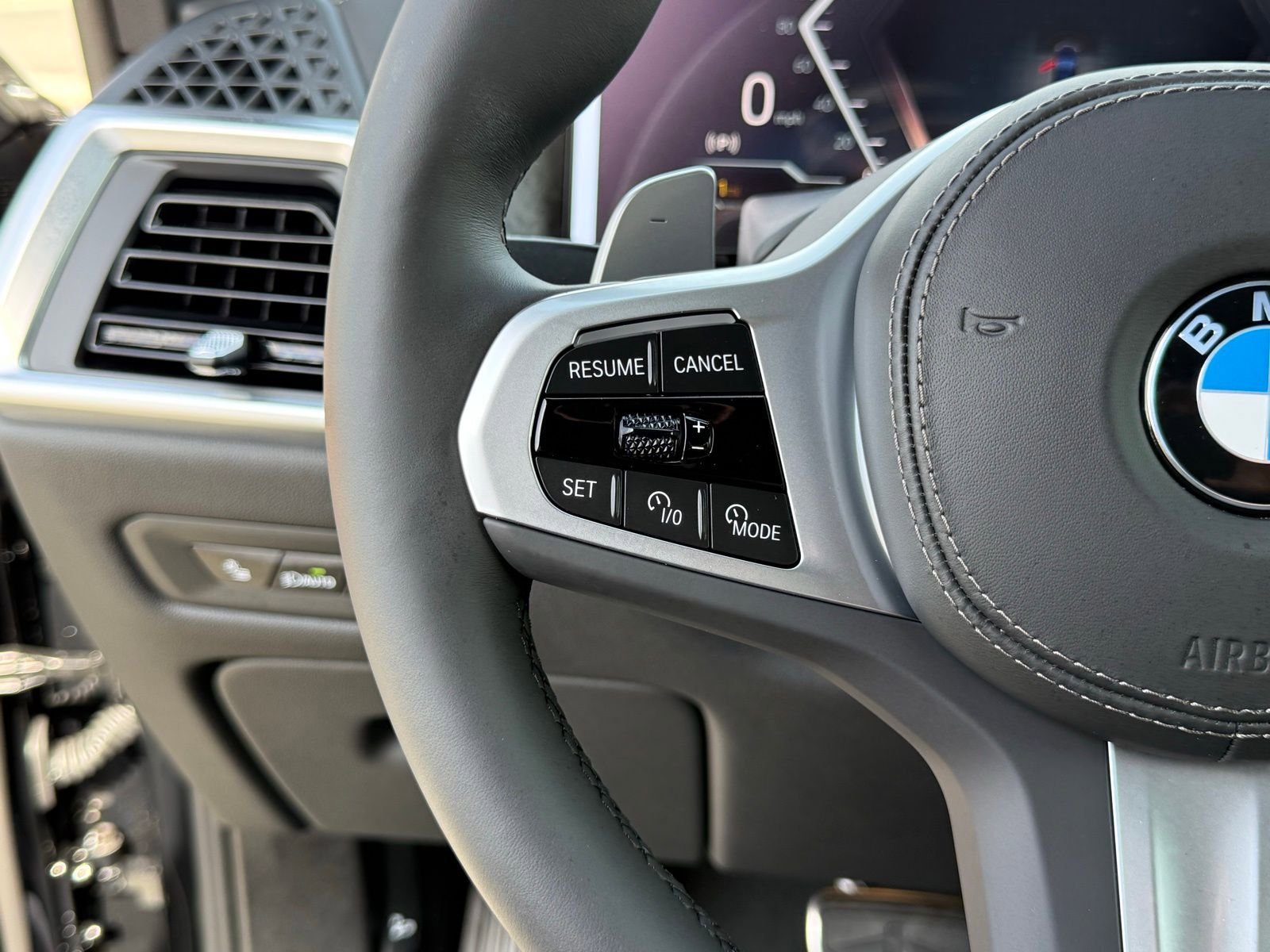 New 2026 BMW X5 sDrive40i image 20