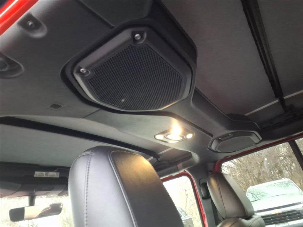 Used 2022 Jeep Wrangler Unlimited Sahara image 19