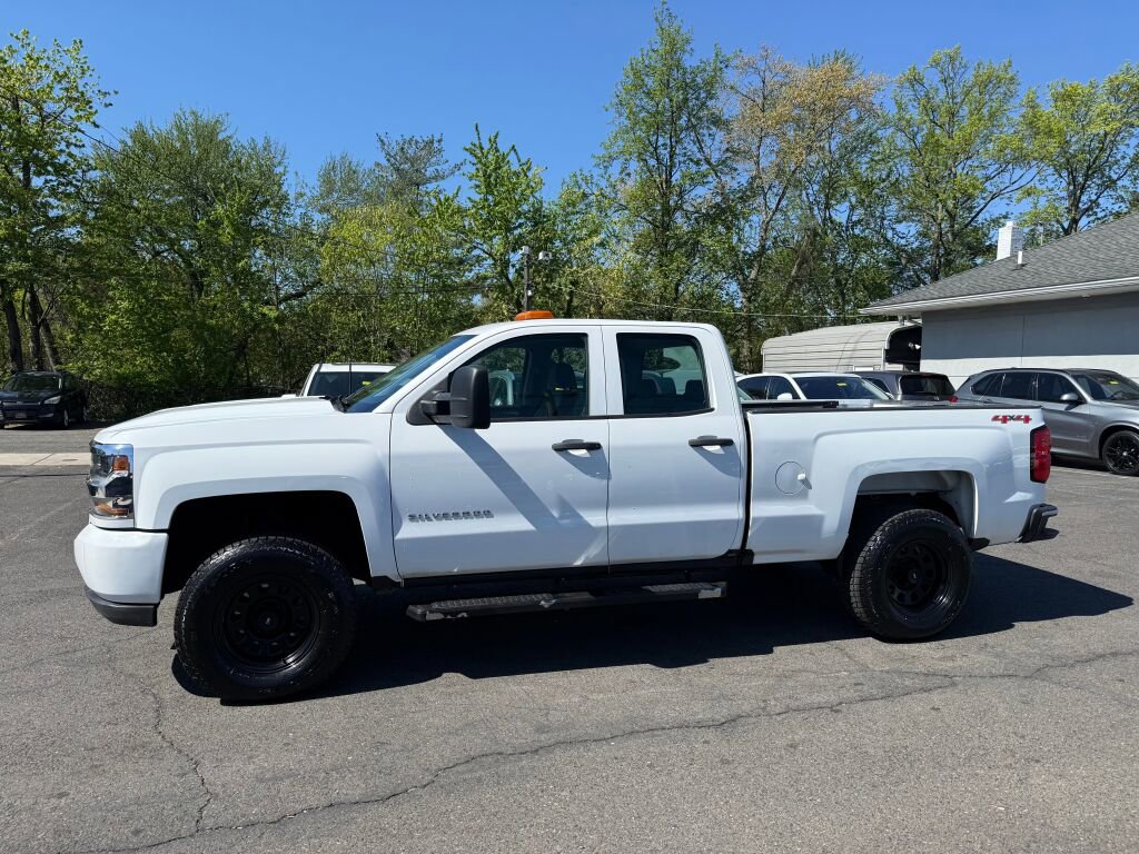 Used 2016 Chevrolet Silverado 1500 W/T w/ Trailering Package AWD/4WD image 4