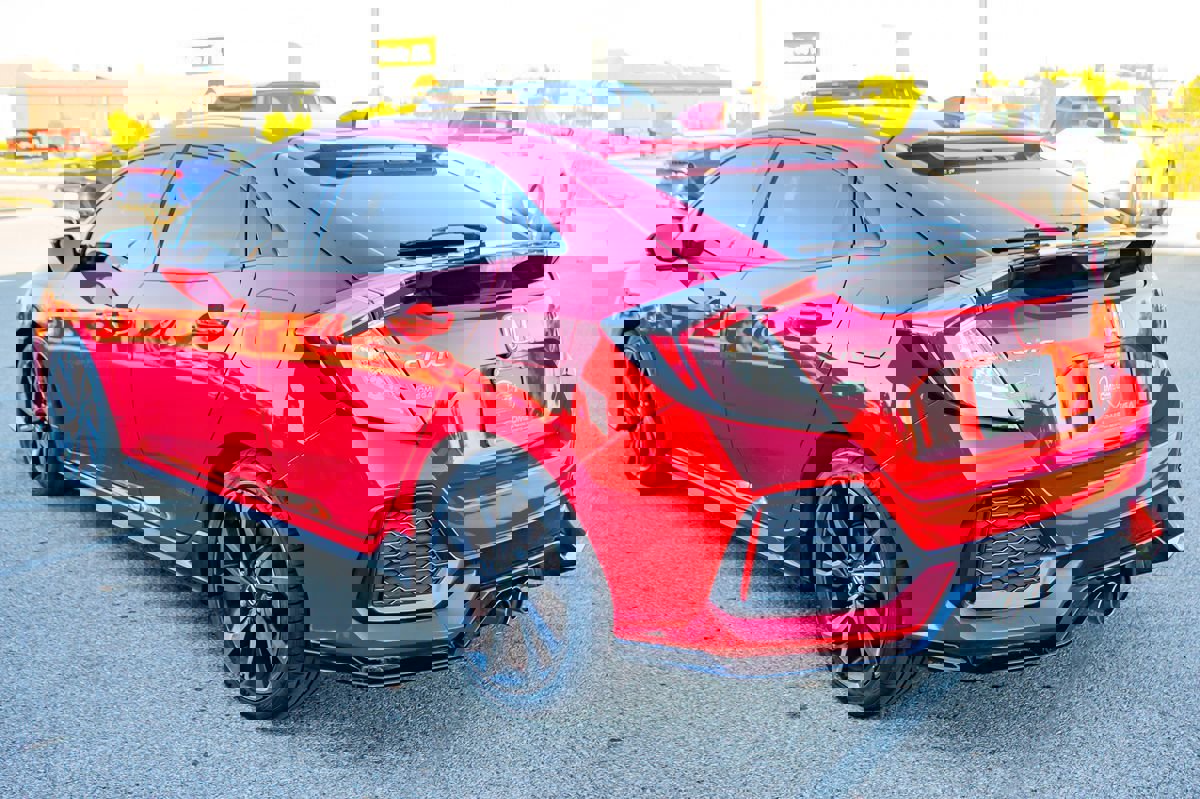 Used 2018 Honda Civic Sport image 7