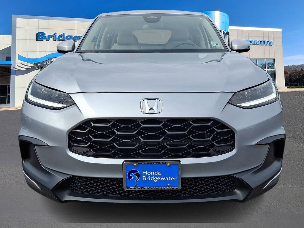 Used 2023 Honda HR-V LX image 2