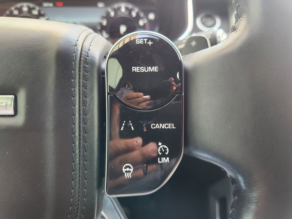 Used 2019 Land Rover Range Rover Supercharged AWD/4WD image 29