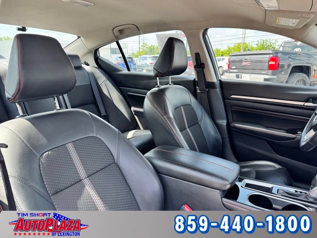 Used 2023 Nissan Altima 2.5 SR FWD image 42