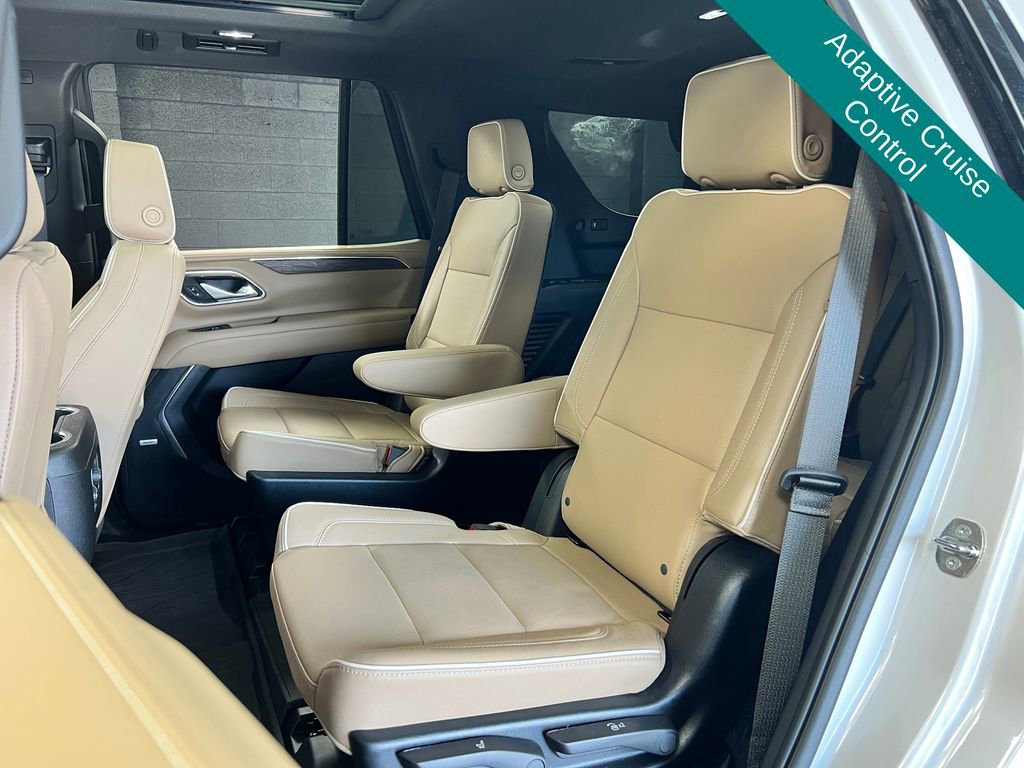 Used 2024 Chevrolet Tahoe Premier AWD/4WD image 16