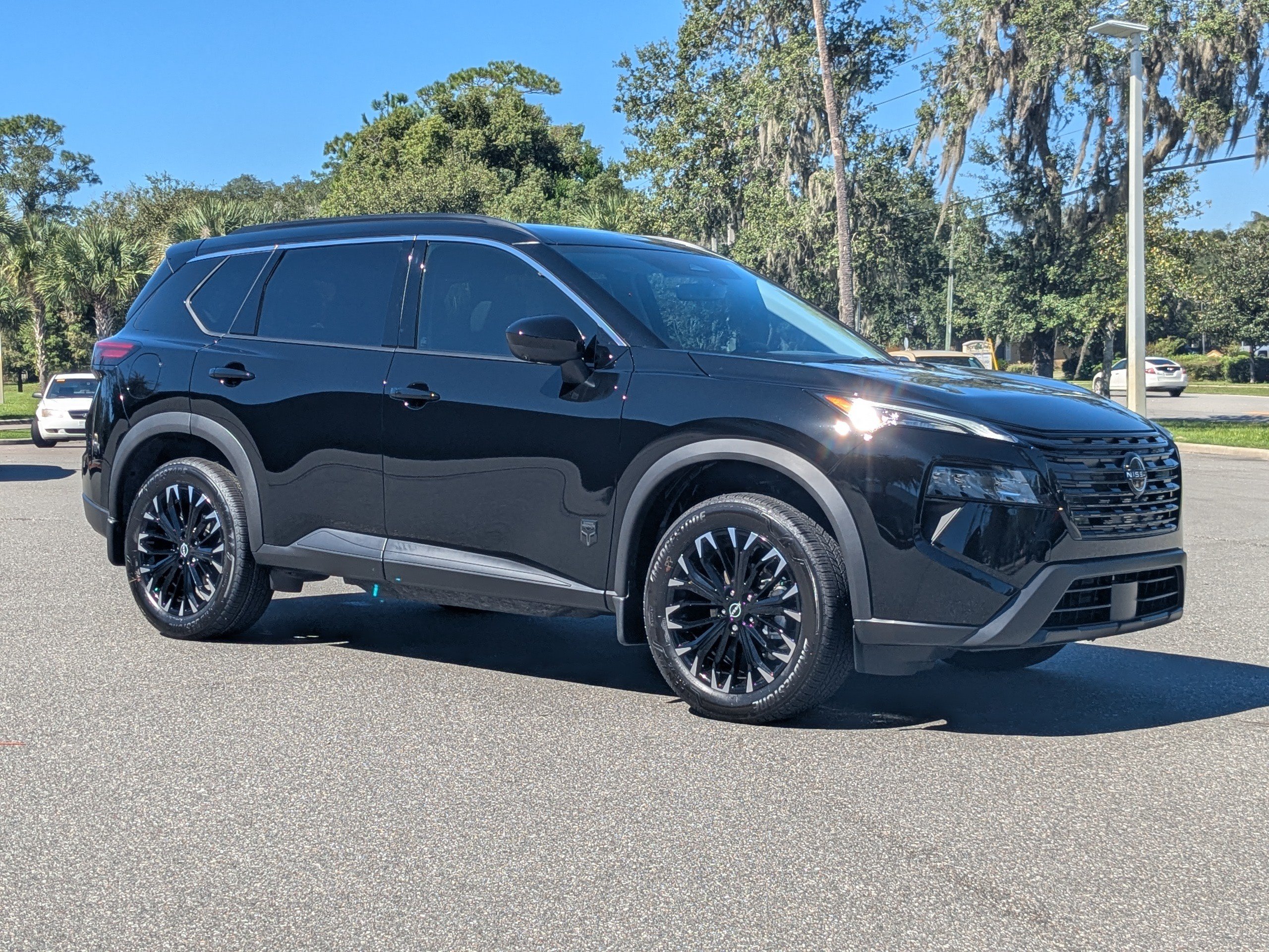New 2026 Nissan Rogue Dark Armor FWD image 2