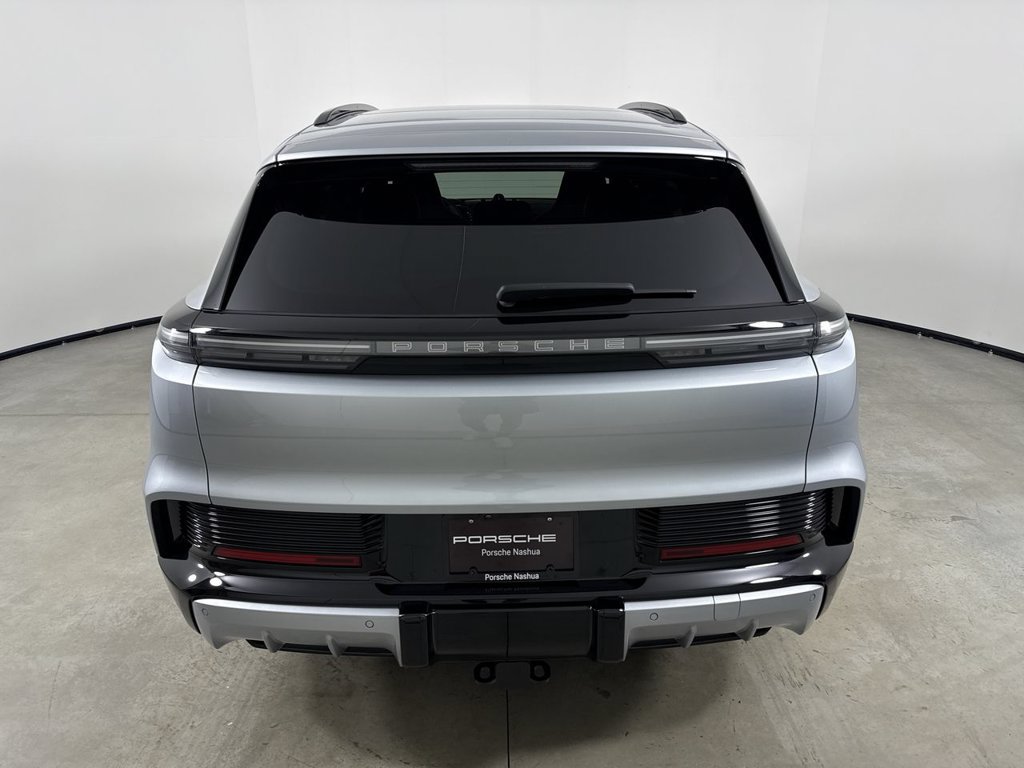 New 2026 Porsche Cayenne Electric AWD/4WD image 6