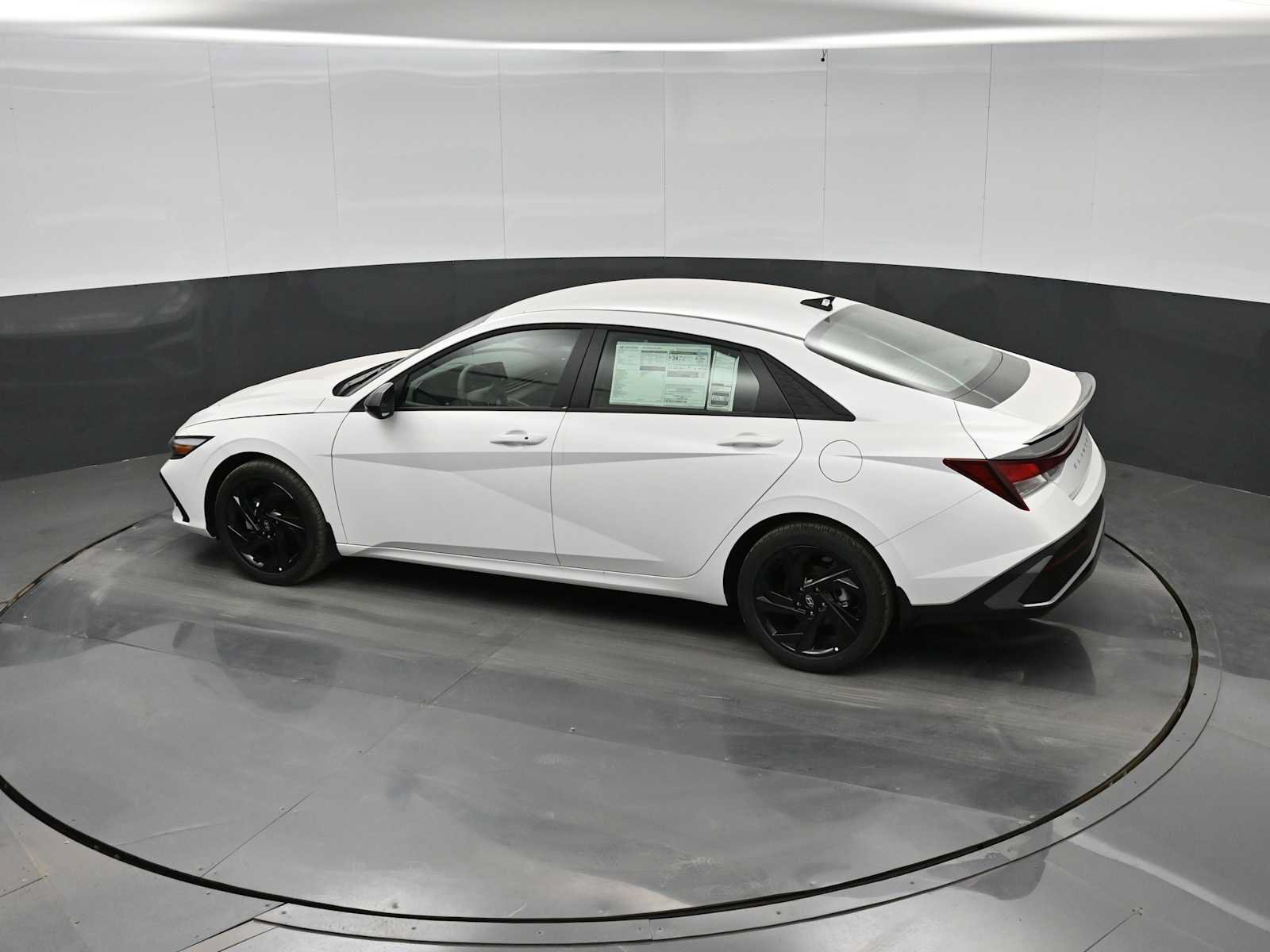 New 2026 Hyundai Elantra Sport FWD image 28