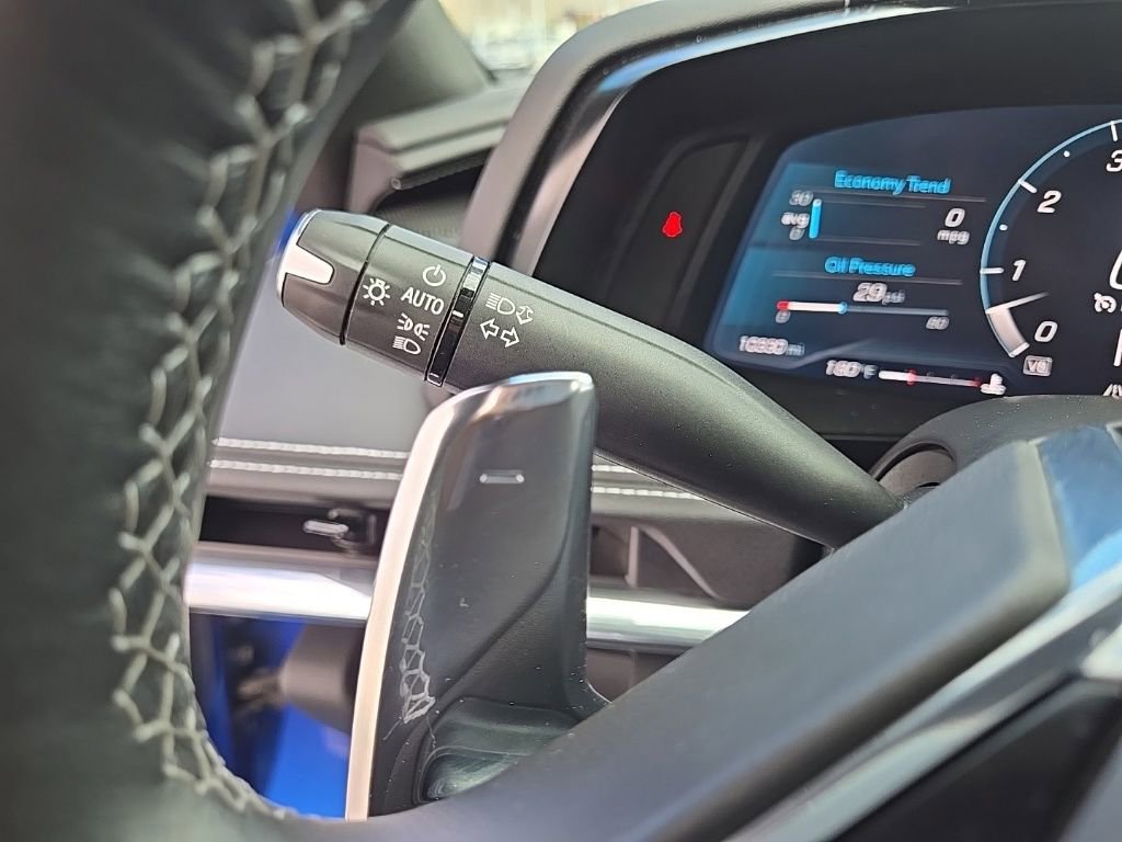 Used 2020 Chevrolet Corvette Stingray Coupe w/ Z51 Performance Package image 29