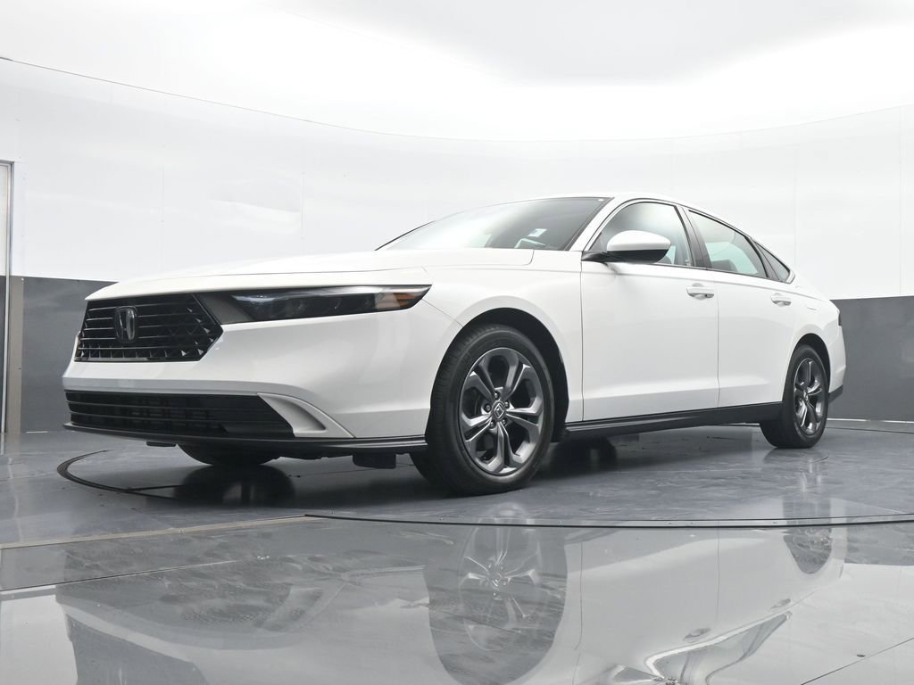 Used 2023 Honda Accord EX image 55
