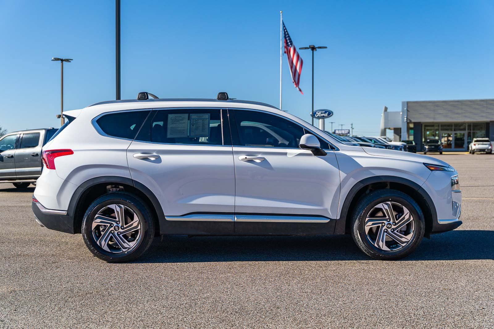 Used 2022 Hyundai Santa Fe SEL FWD image 8