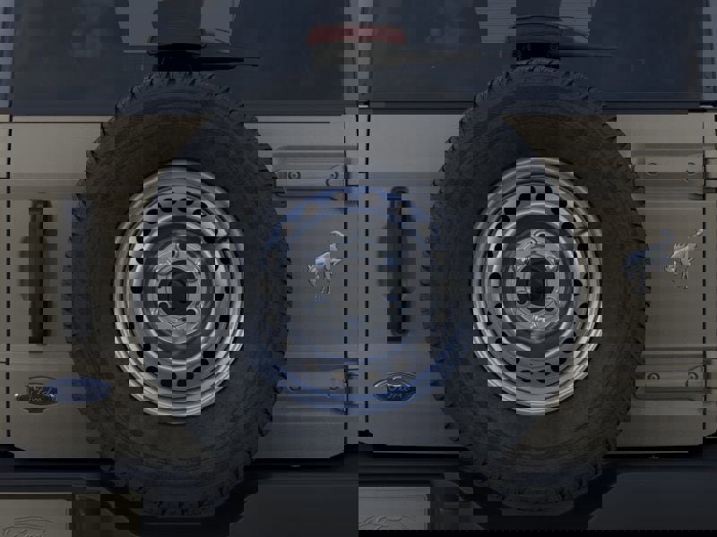 New 2025 Ford Bronco 4-Door image 24