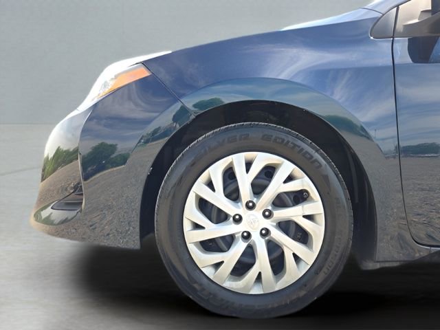 Used 2017 Toyota Corolla L image 14