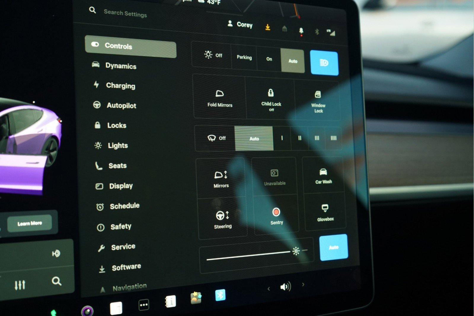 Used 2021 Tesla Model 3 Standard Range Plus image 38