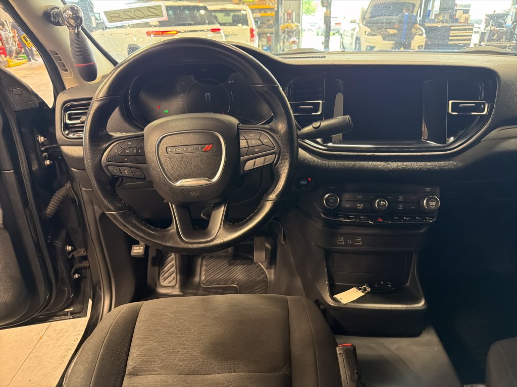 Used 2022 Dodge Durango AWD image 5