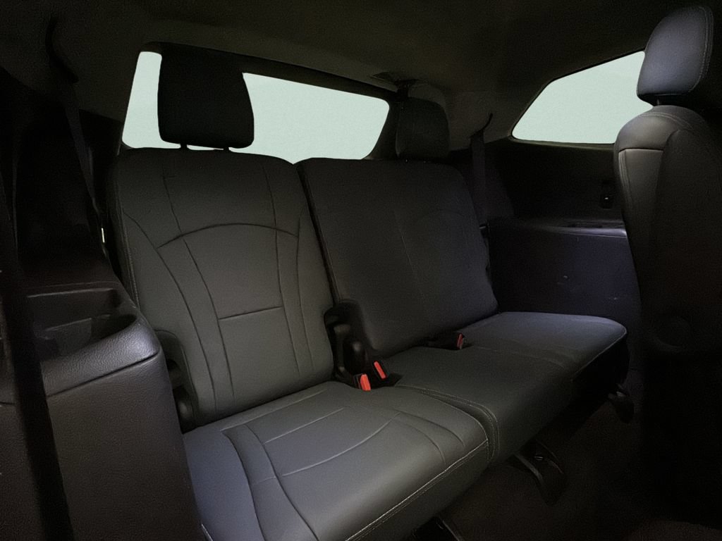 Used 2019 Buick Enclave Essence w/ Trailering Package, 5000 lbs. AWD/4WD image 18