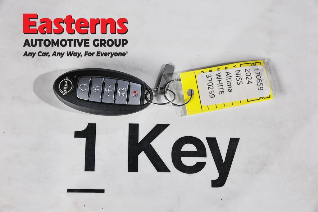 Used 2024 Nissan Altima 2.5 S FWD image 24