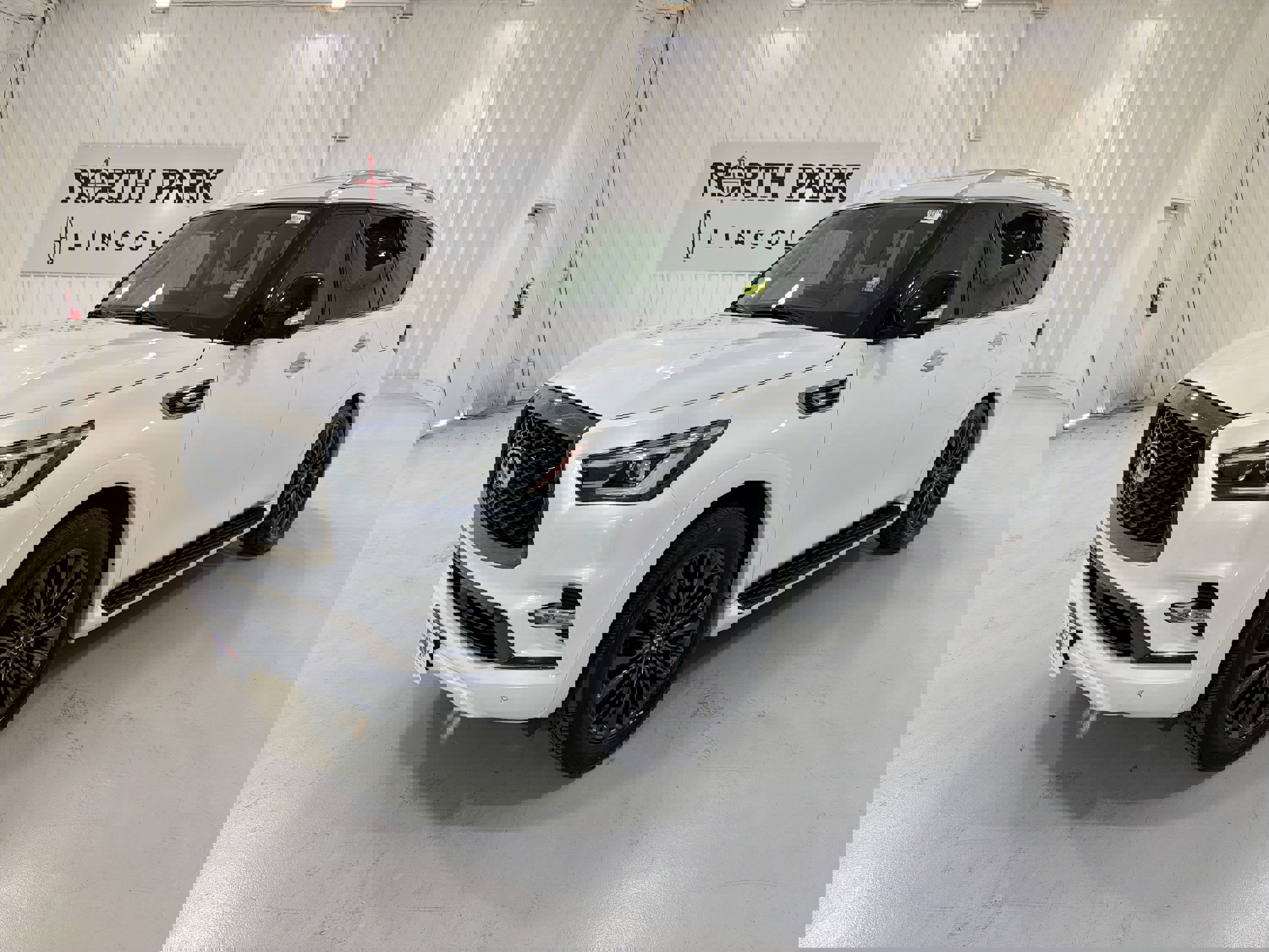 Used 2022 INFINITI QX80 Premium Select w/ Cargo Package