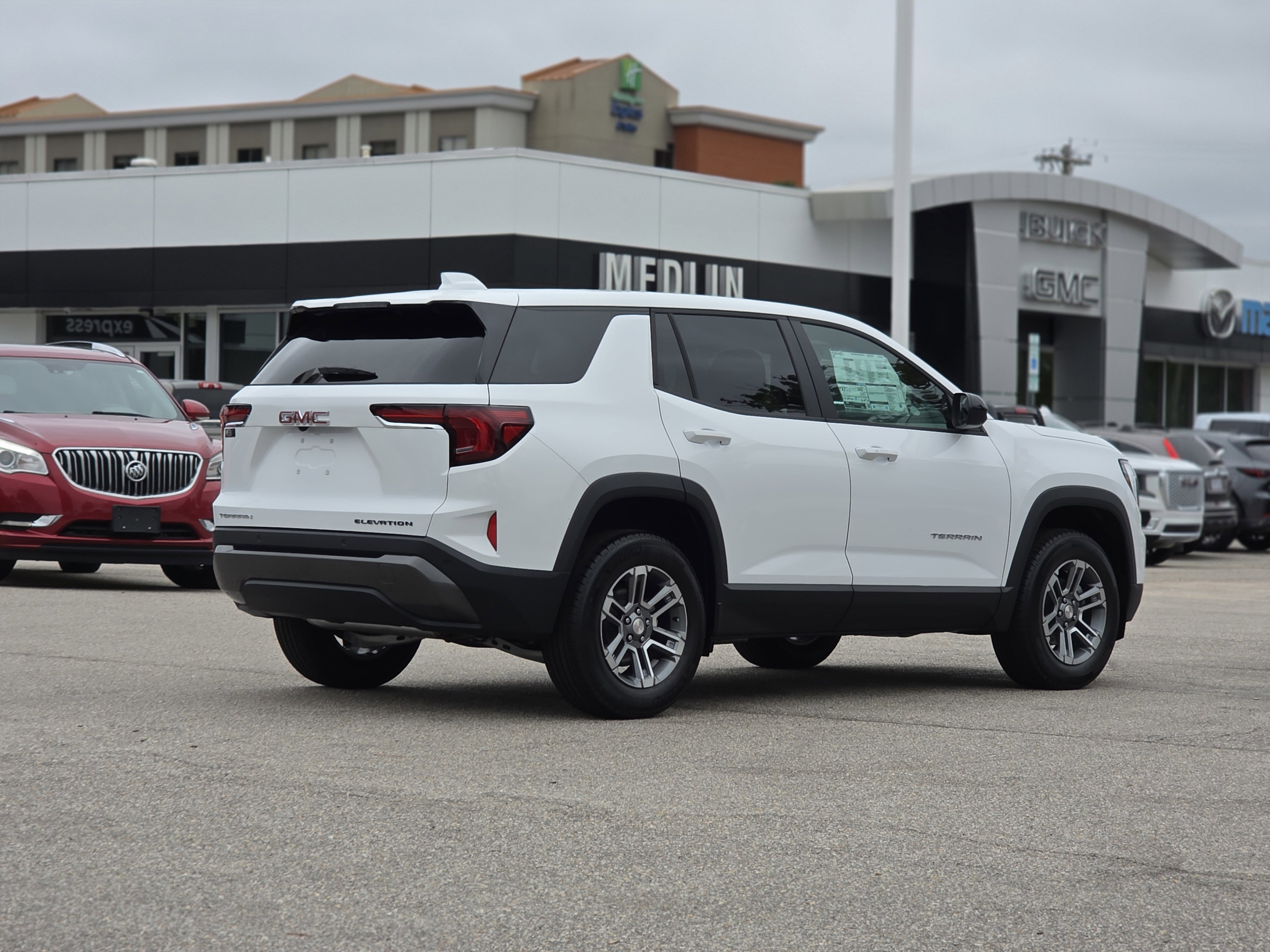 New 2026 GMC Terrain Elevation image 7