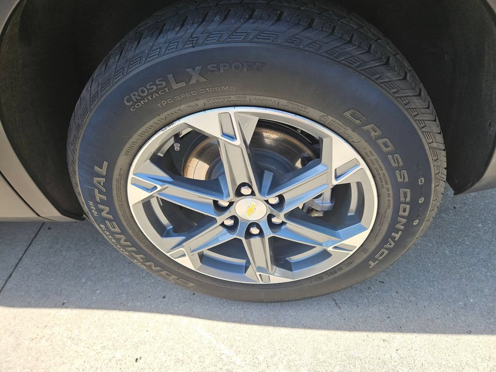 Used 2025 Chevrolet Blazer LT FWD image 25