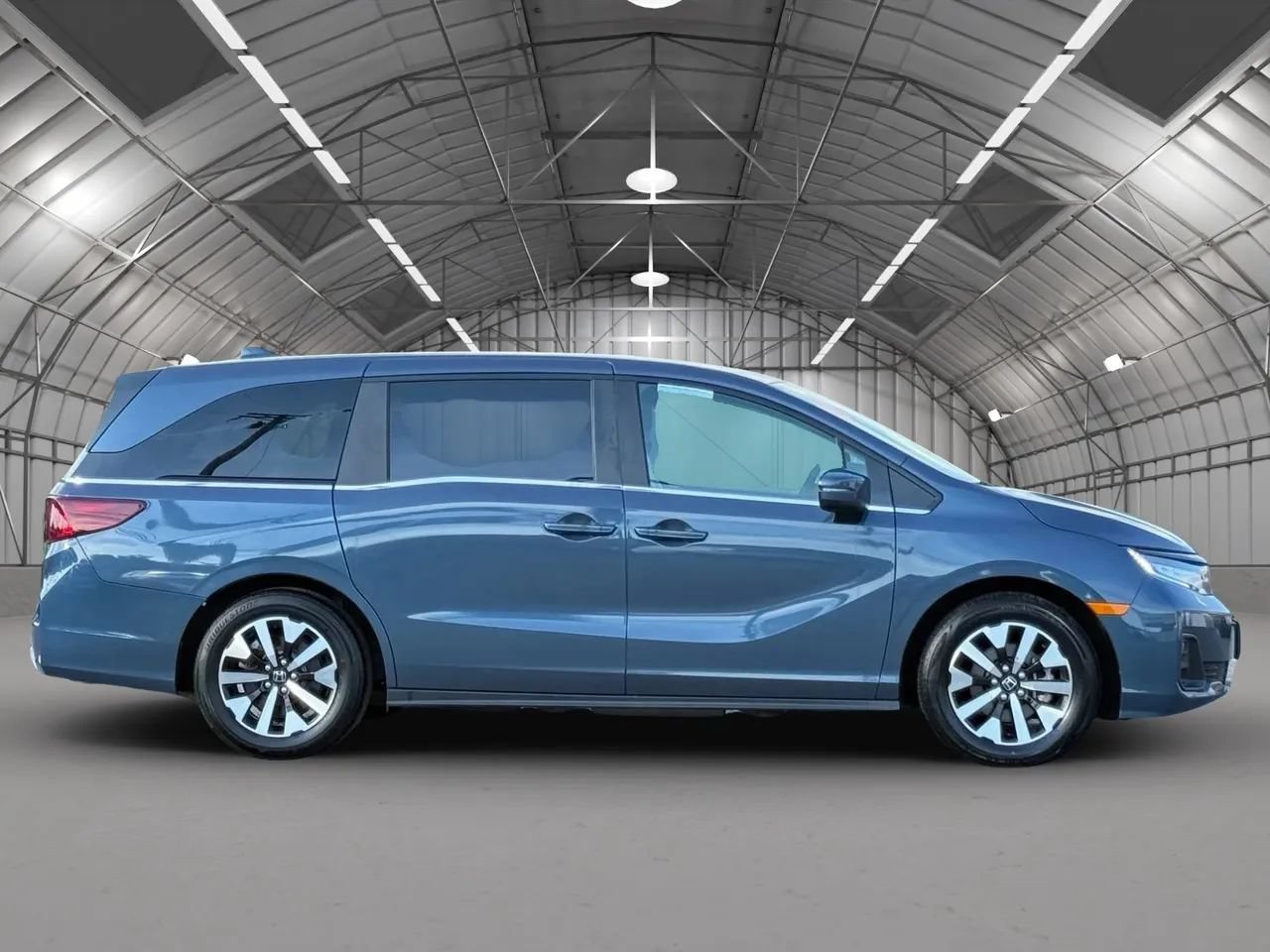 Used 2025 Honda Odyssey EX-L image 8
