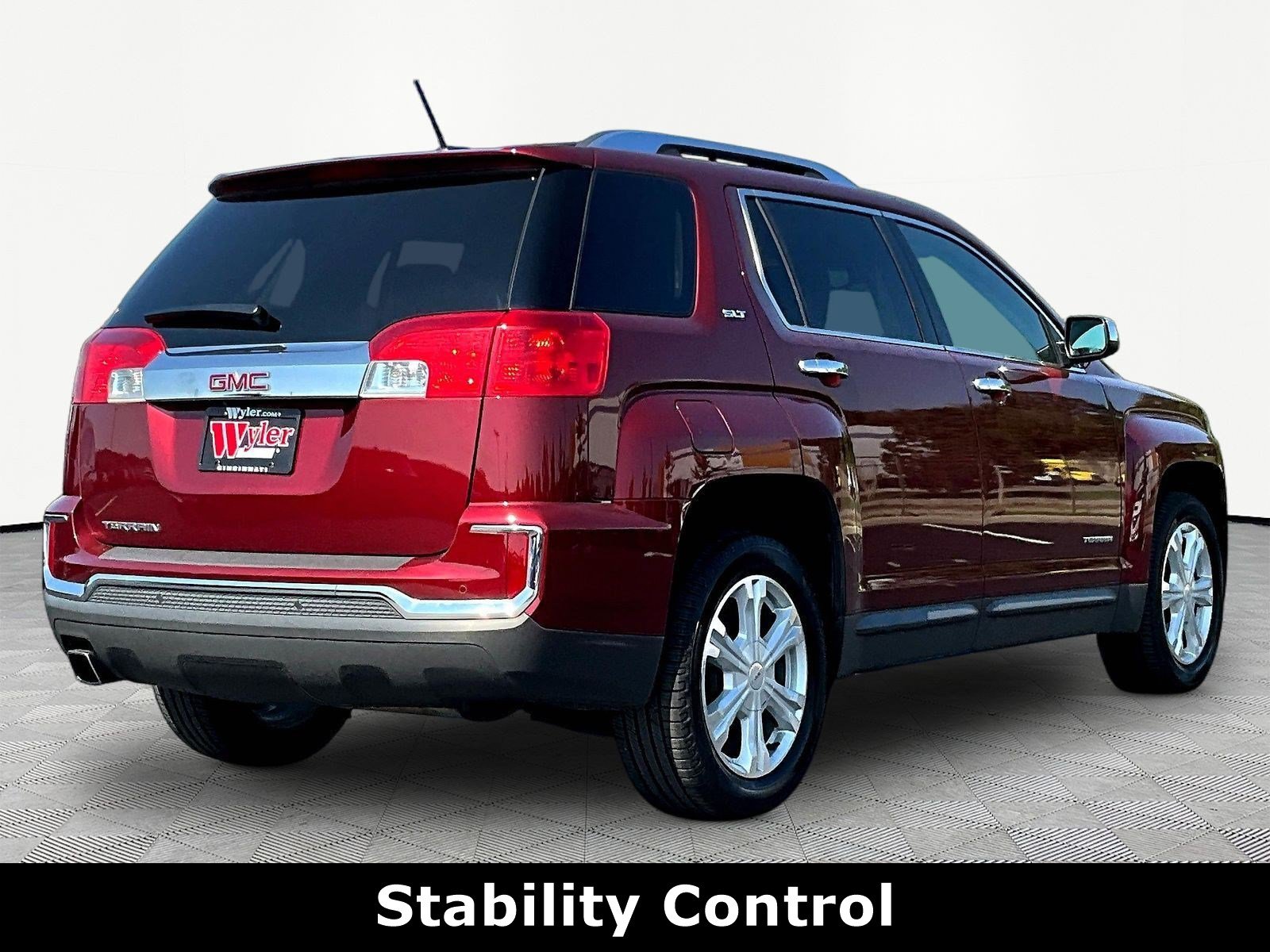 Used 2017 GMC Terrain SLT w/ Driver Alert Package I FWD image 6