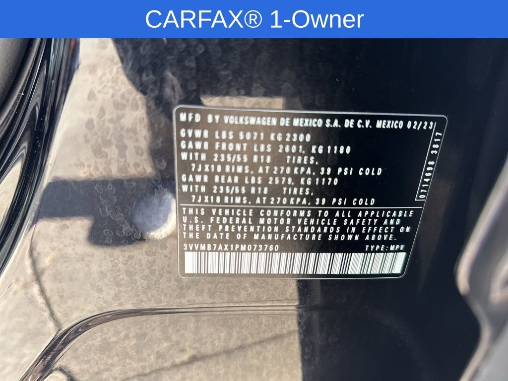 Used 2023 Volkswagen Tiguan SE w/ Panoramic Sunroof Package image 35