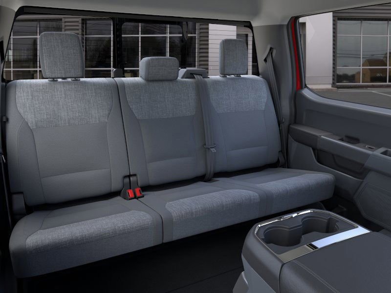 New 2026 Ford F350 XLT w/ Snow Plow/Camper Package image 11