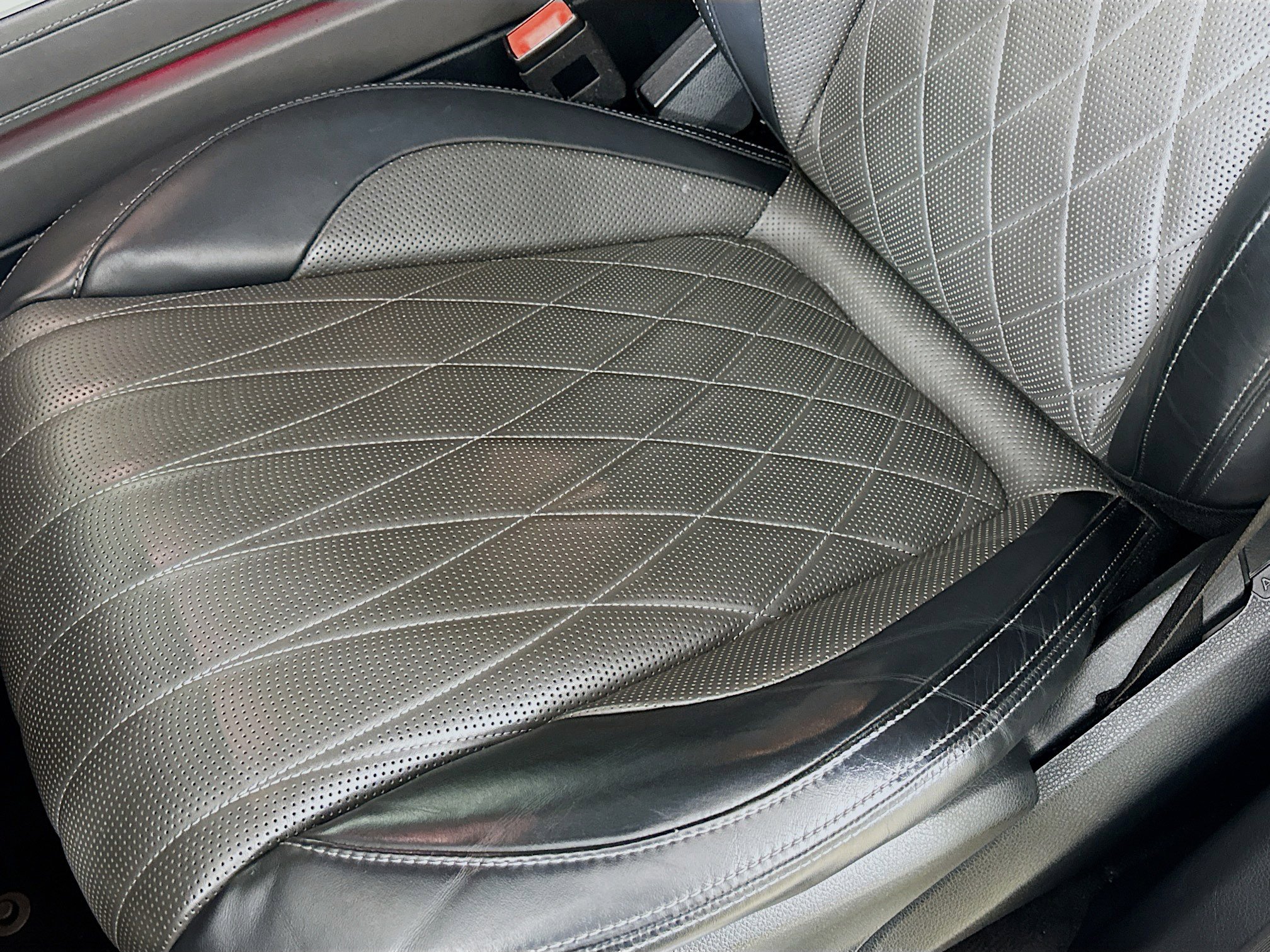 Certified 2020 Mercedes-Benz G 63 AMG 4MATIC image 25