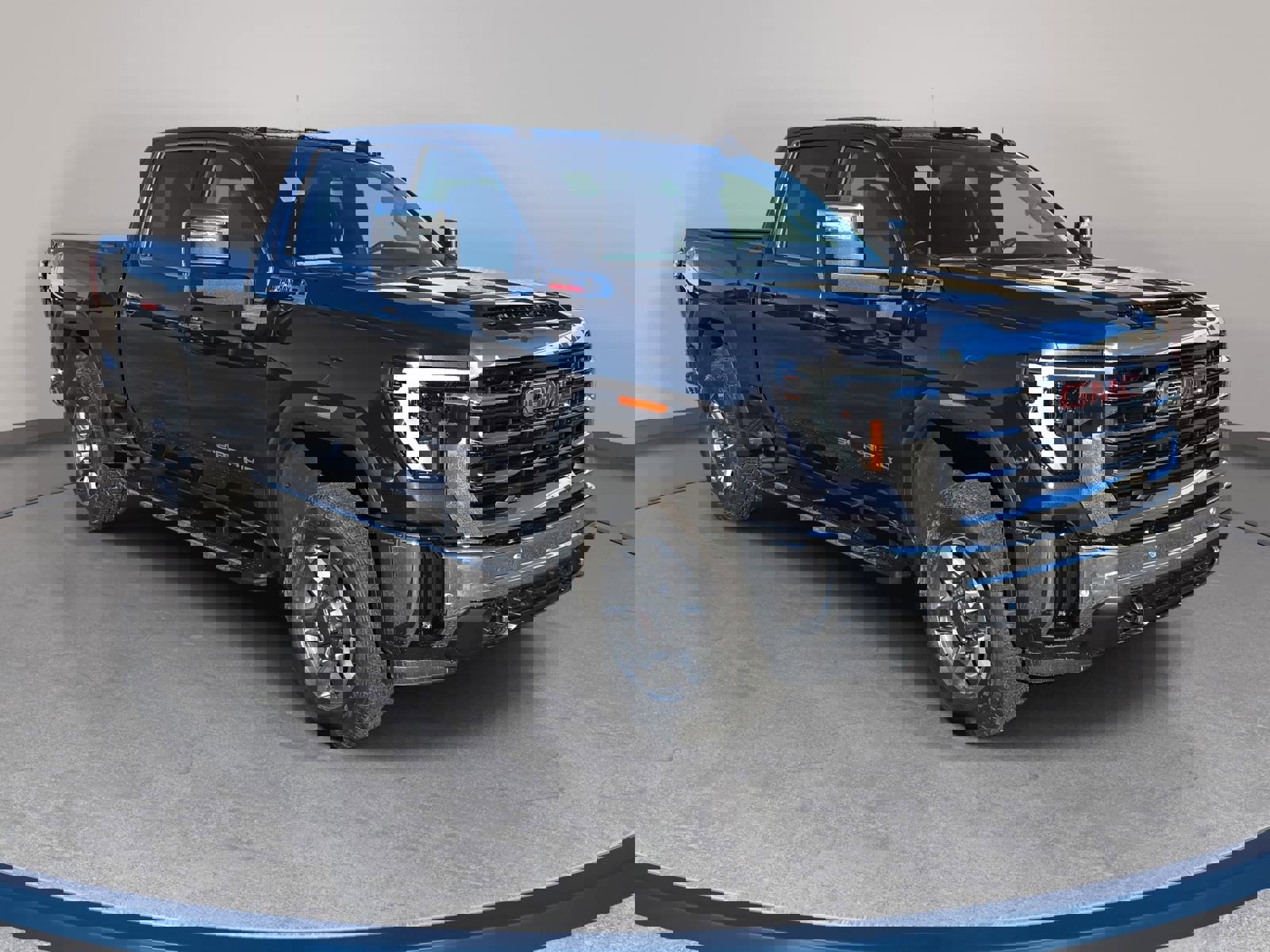 New 2026 GMC Sierra 3500 SLT w/ SLT Convenience Package image 3