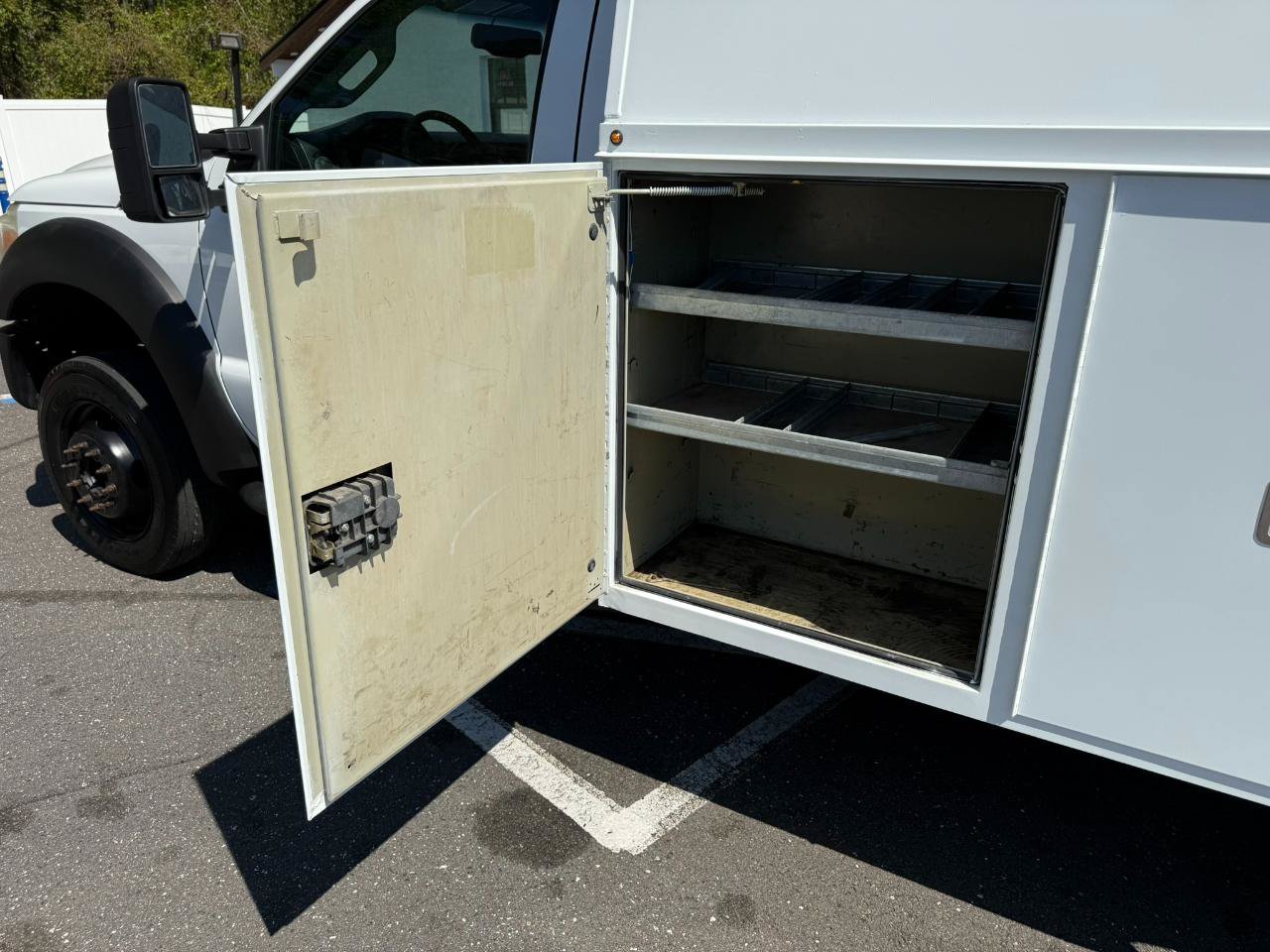 Used 2012 Ford F550 Luxury RWD image 18