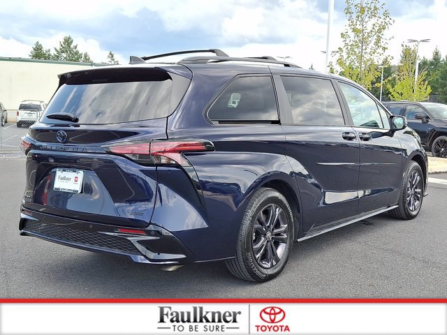 Certified 2025 Toyota Sienna XSE w/ XSE Plus Package AWD/4WD image 6