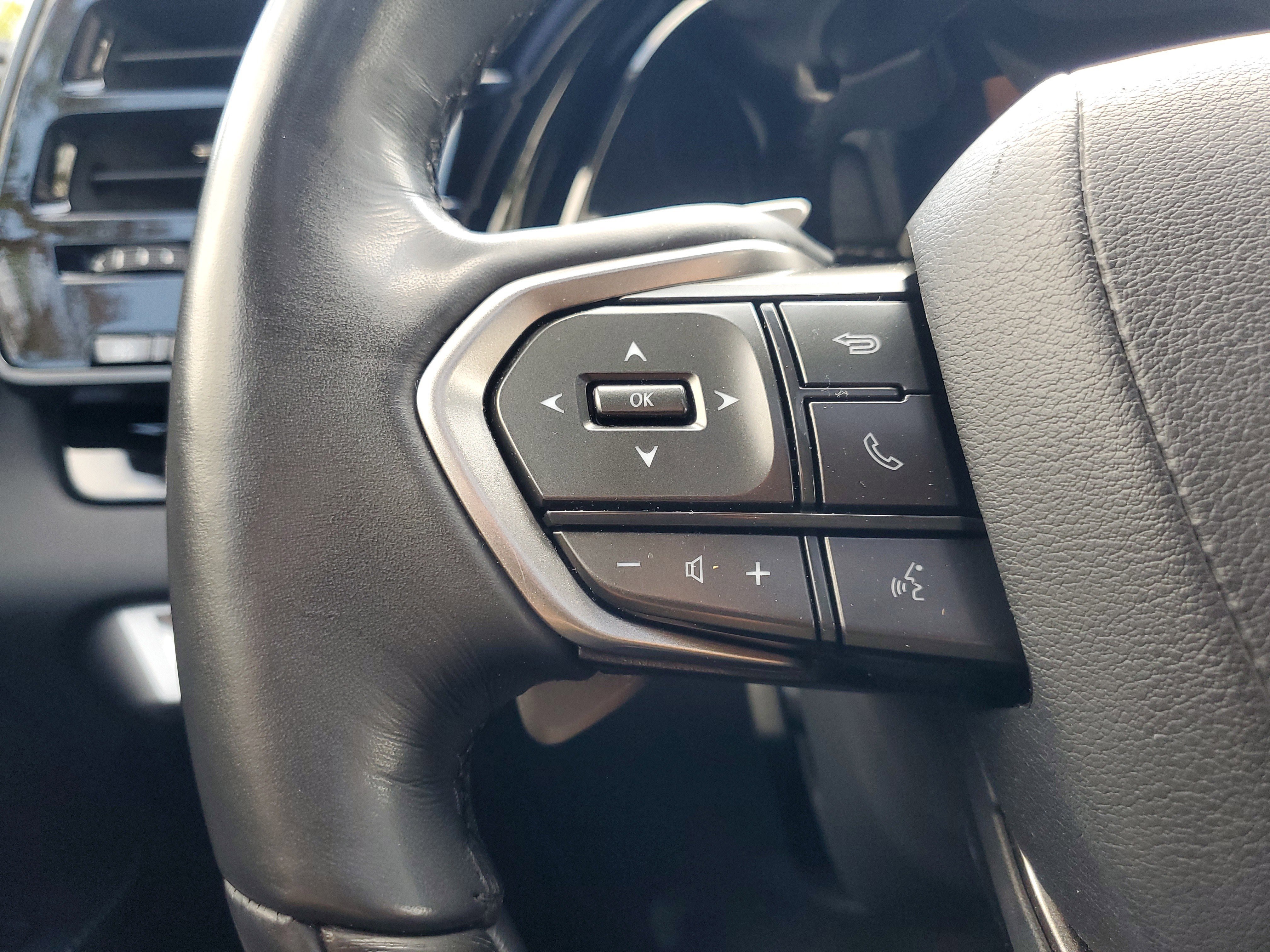 Used 2023 Lexus RX 350 Premium w/ Cold Area Package FWD image 22