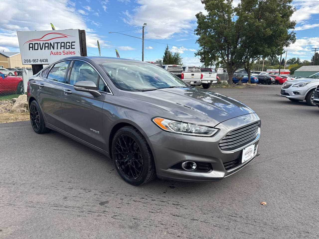 Used 2013 Ford Fusion Titanium image 1