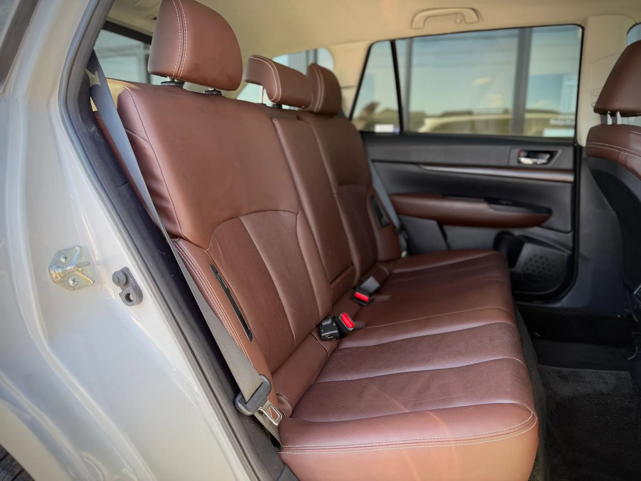 Used 2013 Subaru Outback 2.5i Limited AWD/4WD image 18