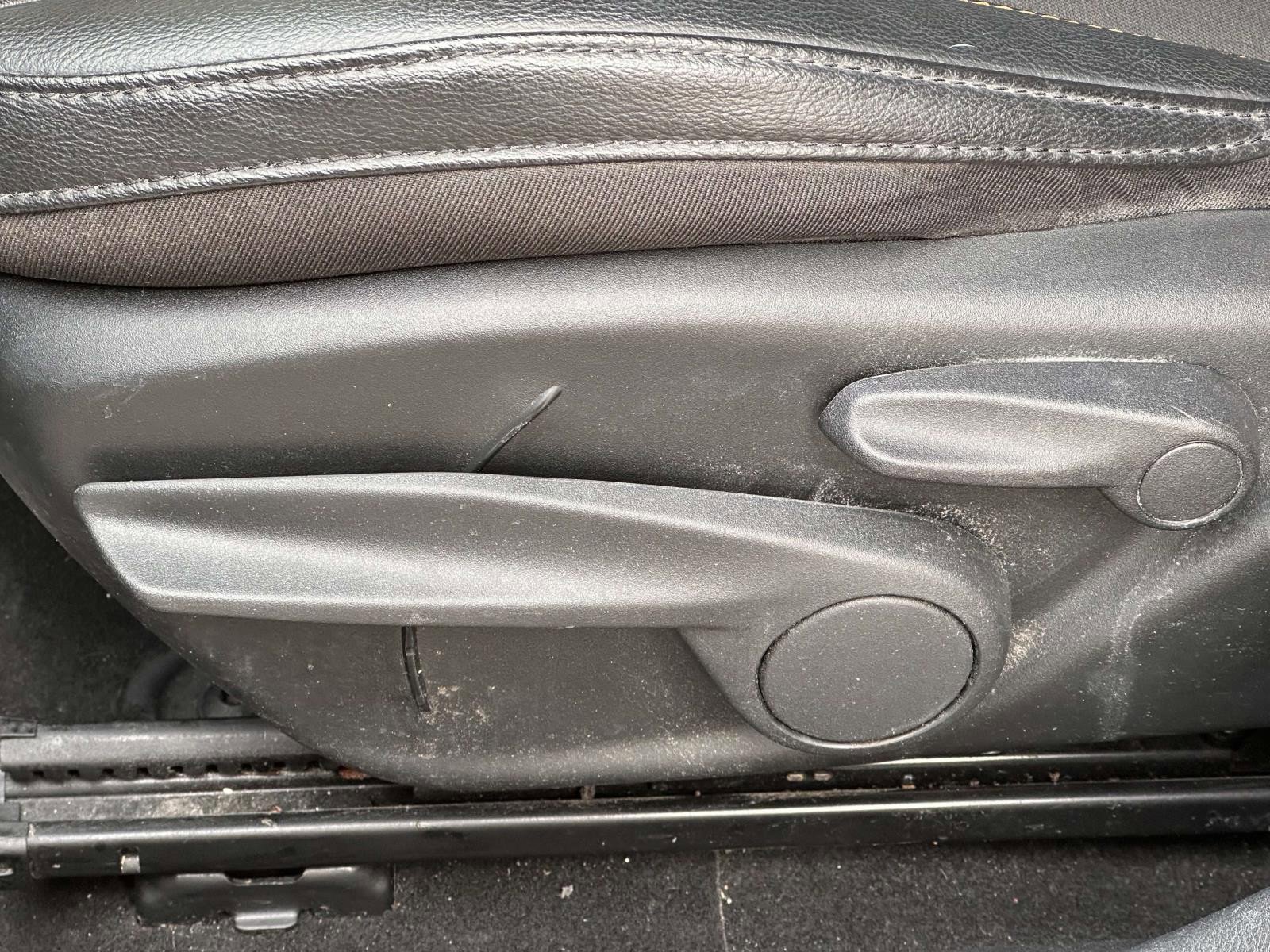 Certified 2019 Jeep Compass Latitude image 15