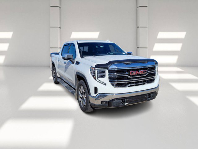 Used 2023 GMC Sierra 1500 SLT w/ SLT Premium Package image 4