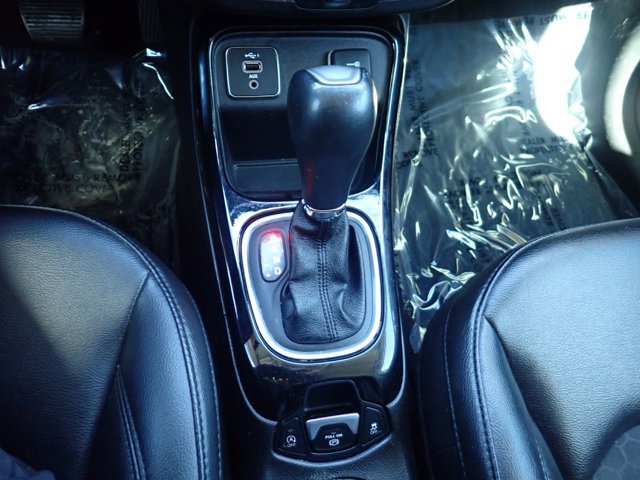 Used 2020 Jeep Compass Altitude image 19