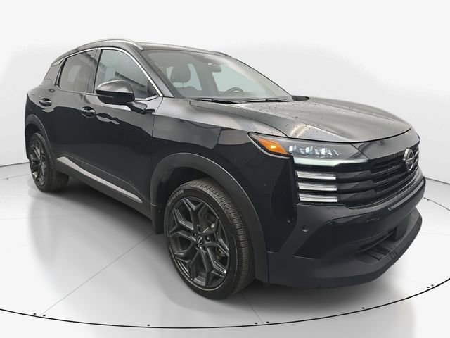 Used 2025 Nissan Kicks SR image 2