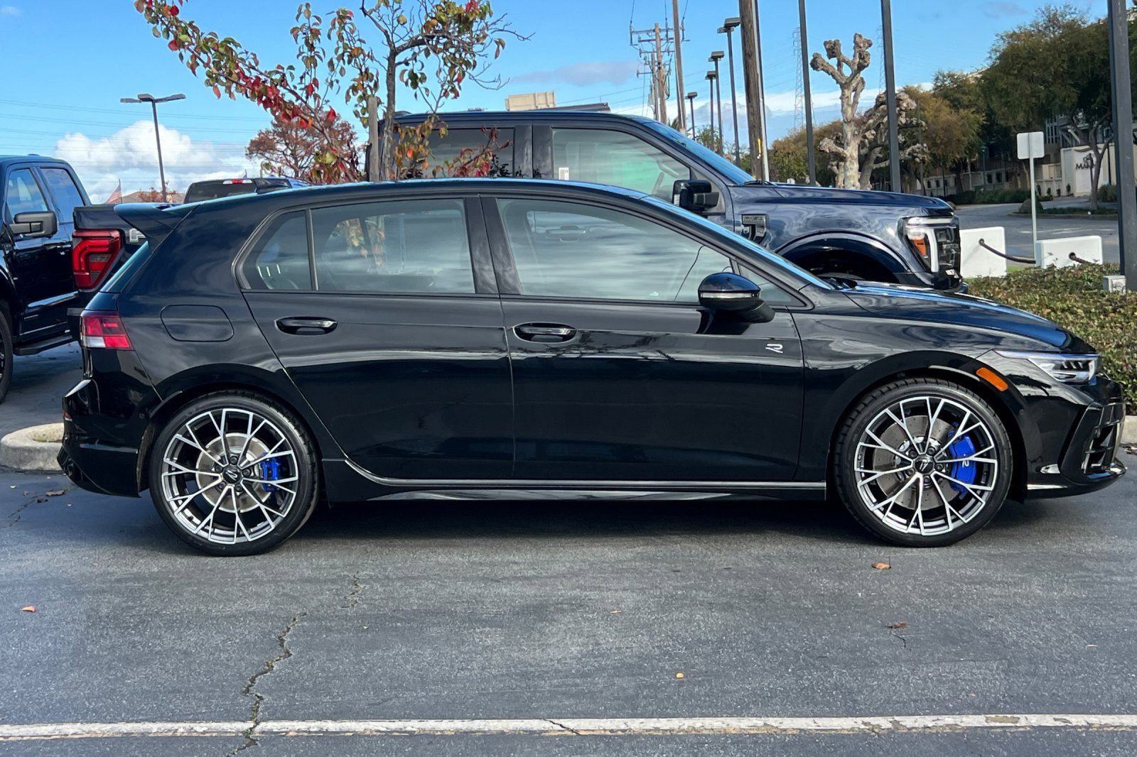 New 2026 Volkswagen Golf image 3