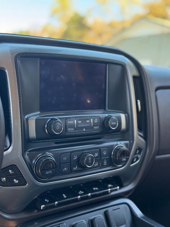 Used 2018 Chevrolet Silverado 1500 LTZ w/ Texas Edition image 19