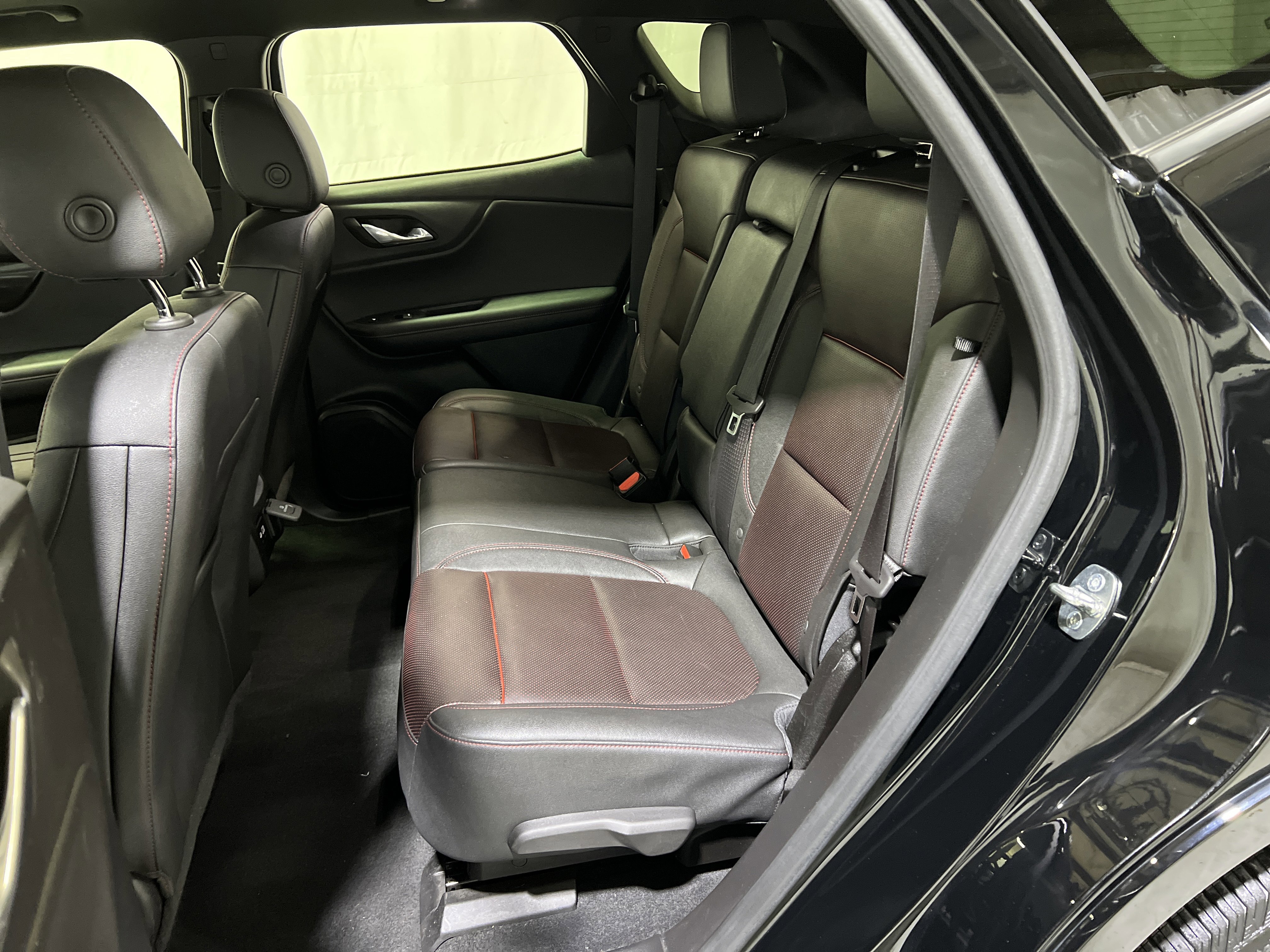 Certified 2023 Chevrolet Blazer RS w/ Driver Confidence II Package image 17