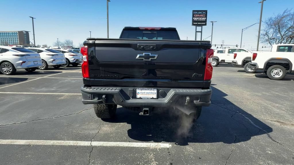 Used 2024 Chevrolet Silverado 2500 ZR2 w/ ZR2 Bison Edition AWD/4WD image 7