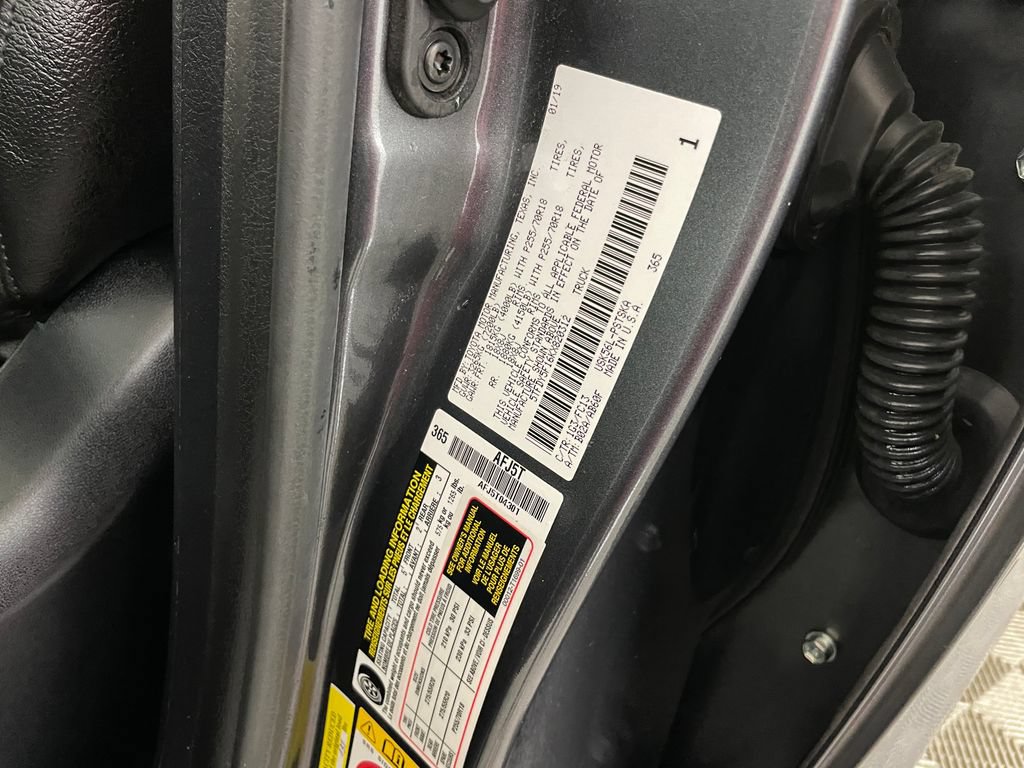 Used 2019 Toyota Tundra SR5 w/ SR5 Upgrade Package AWD/4WD image 33