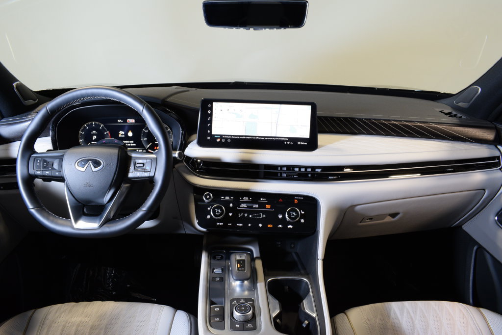Certified 2026 INFINITI QX60 Autograph w/ Autograph Tech Package AWD/4WD image 17