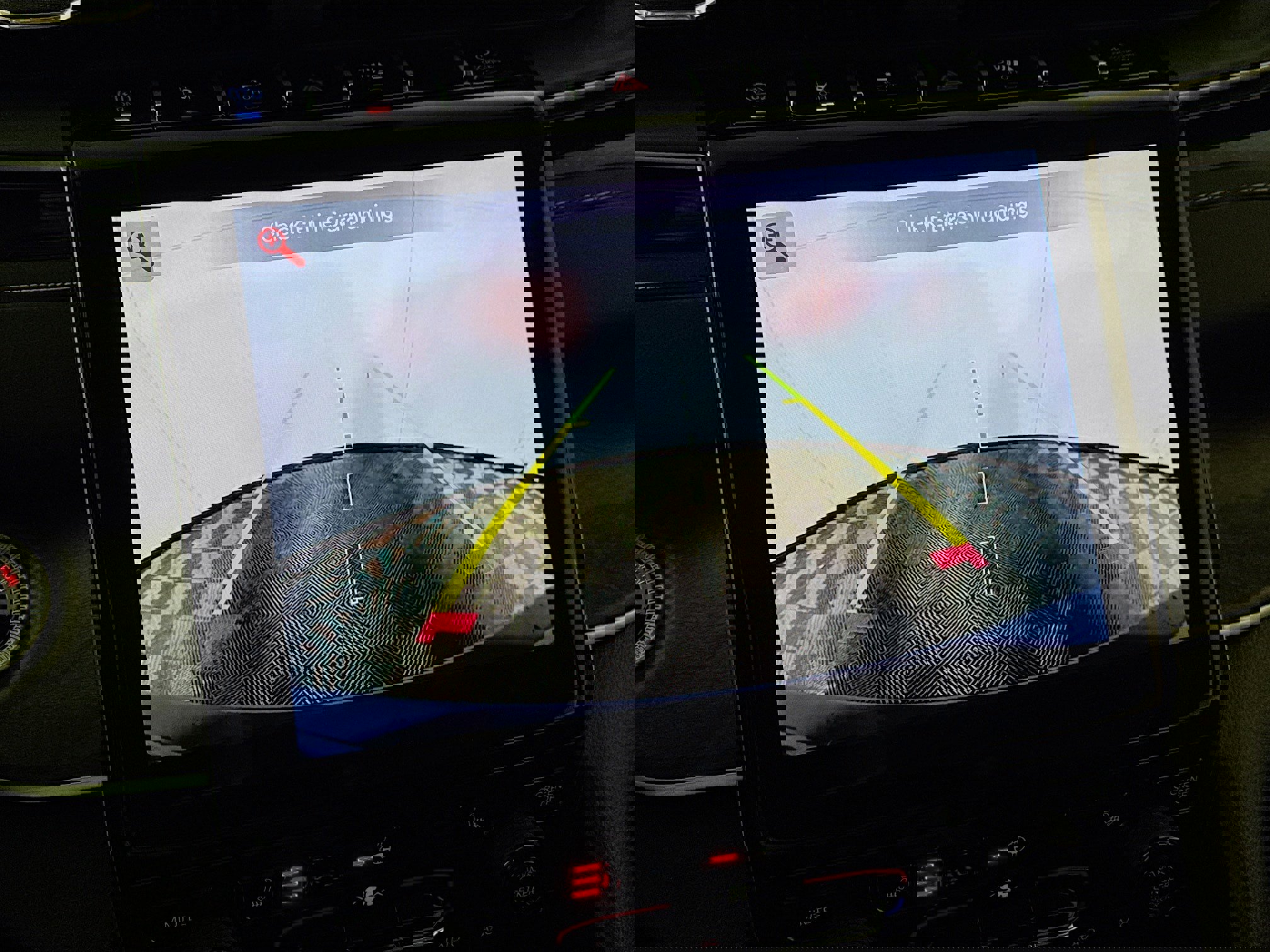 Used 2023 Jeep Grand Cherokee 4WD 4xe image 3