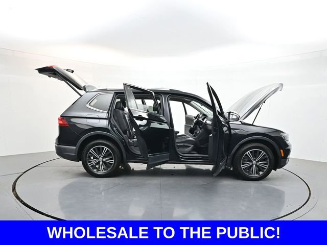 Used 2018 Volkswagen Tiguan SEL Premium FWD image 41