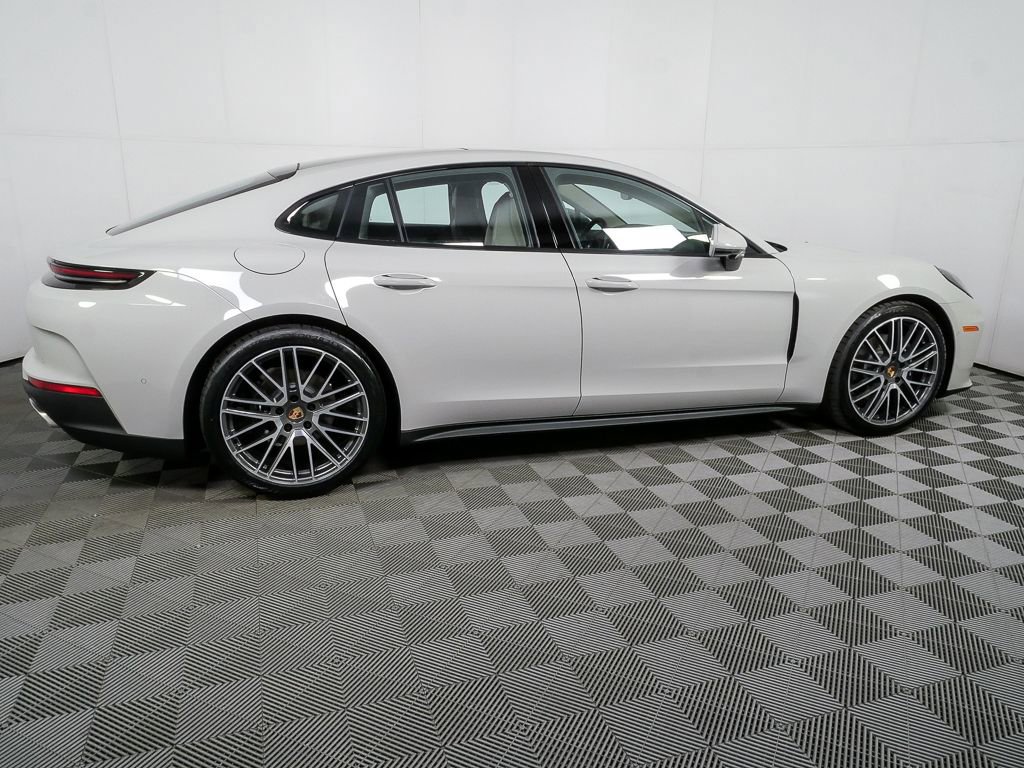 New 2026 Porsche Panamera image 29